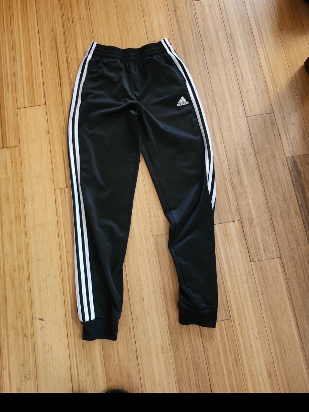 Adidas Tricot 3-Stripes track pants youth xl 14/16 joggers